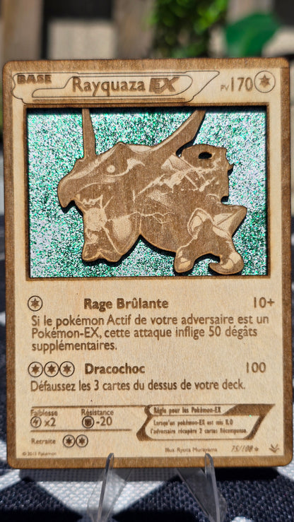 Carte Pokémon  Rayquaza  –  Gravée sur Bois